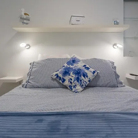 Con Terraza Y Piscina En Canteras Апартаменты
