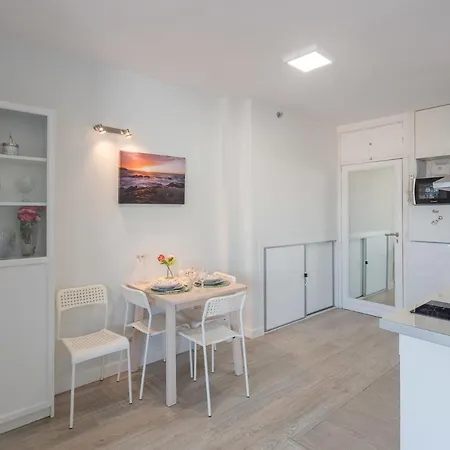 Con Terraza Y Piscina En Canteras * Лас-Пальмас-де-Гран-Канария