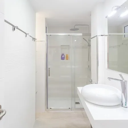 Apartamento Con Terraza Y Piscina En Canteras