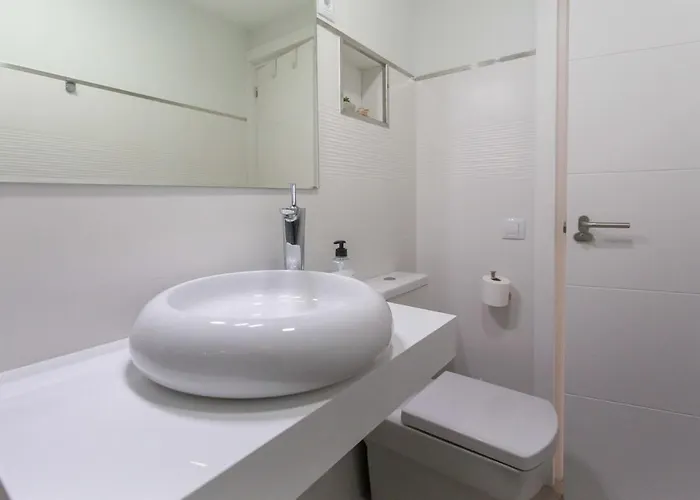 Con Terraza Y Piscina En Canteras Appartement