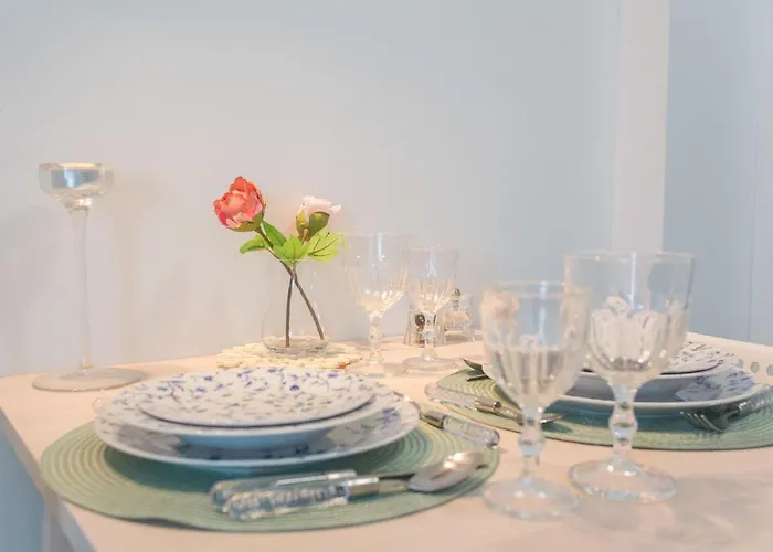 Con Terraza Y Piscina En Canteras * Las Palmas