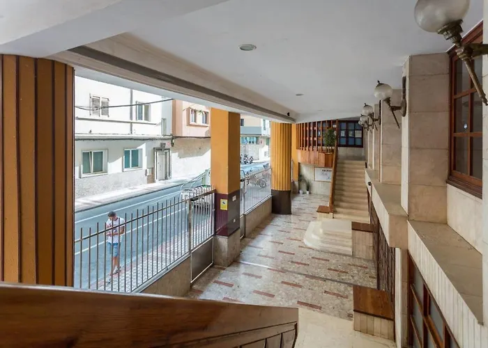 Con Terraza Y Piscina En Canteras Appartement *