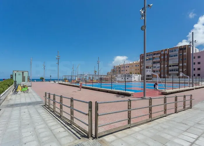 Apartment Con Terraza Y Piscina En Canteras